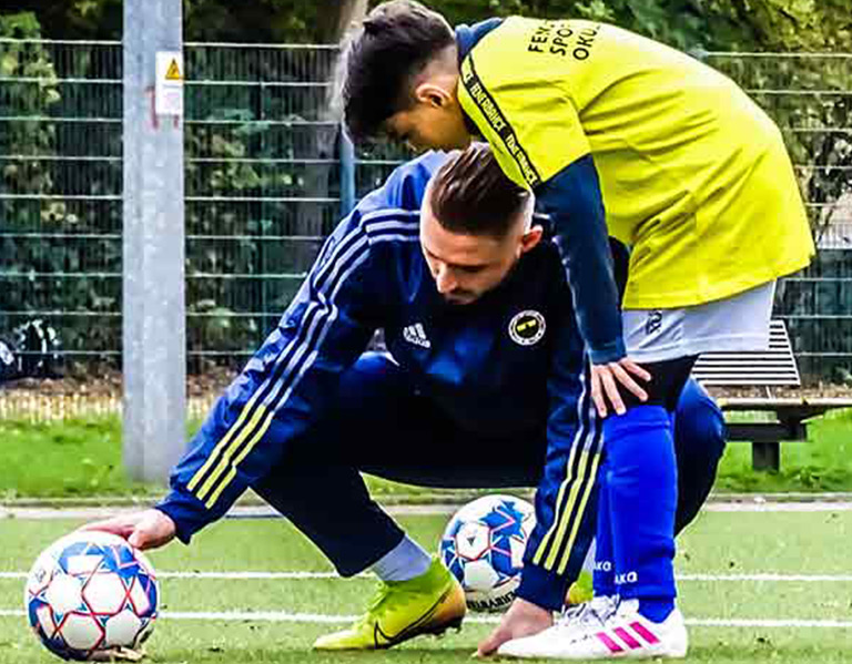 Fenerbahçe offizielle Fußballschule®